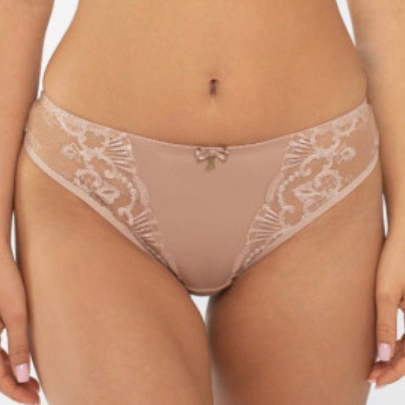 Samanta - Perla Brief - Nude Online now